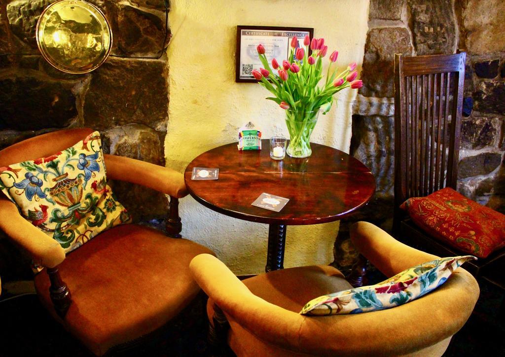 The Whitestonecliffe Inn サットン エクステリア 写真