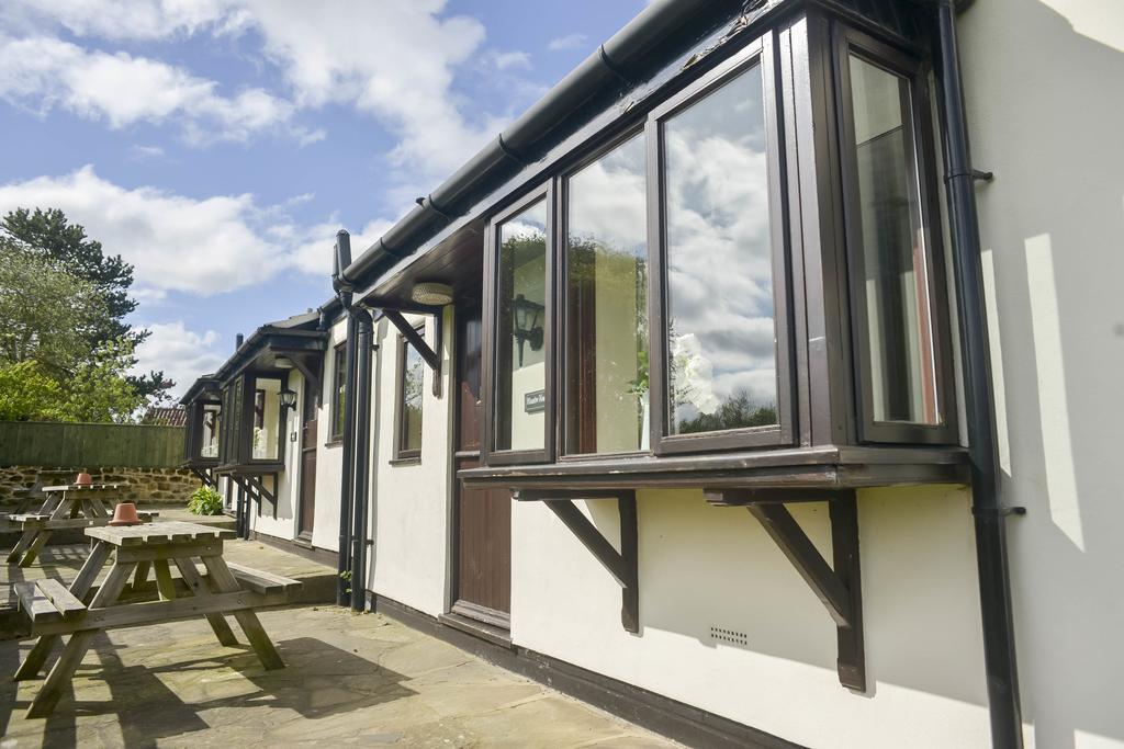 The Whitestonecliffe Inn サットン エクステリア 写真