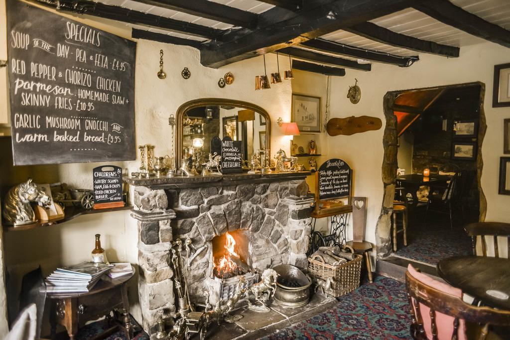 The Whitestonecliffe Inn サットン エクステリア 写真